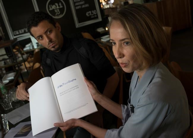 Dalai Lama meets alleged victims of abuse by Buddhist gurus | iNFOnews.ca Dalai Lama meets alleged victims of abuse by Buddhist gurus | iNFOnews.ca