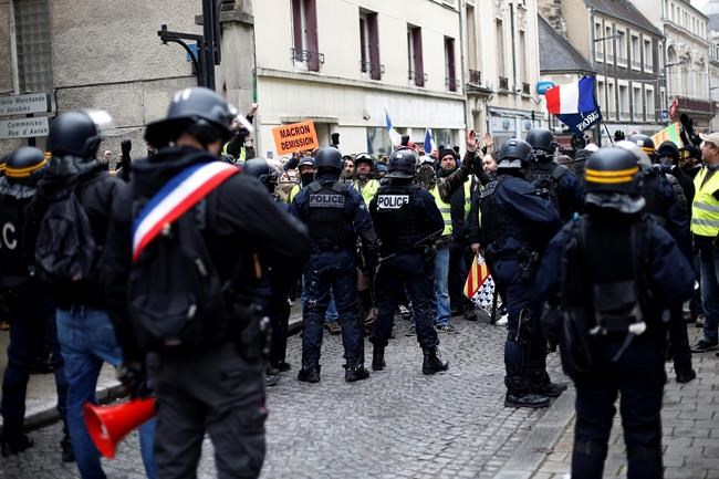French yellow vest protests hit 9th week, clash with police | iNFOnews.ca French yellow vest protests hit 9th week, clash with police | iNFOnews.ca