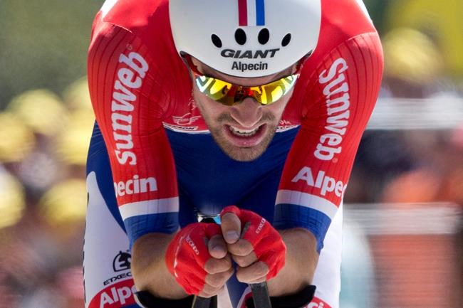 Froome stamps authority on day of mourning at Tour de France | iNFOnews.ca