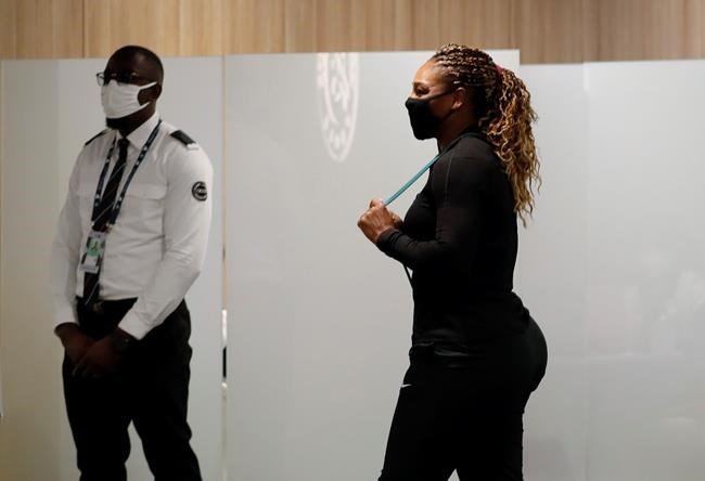 Serena Williams pulls out of French Open with hurt Achilles | iNFOnews.ca