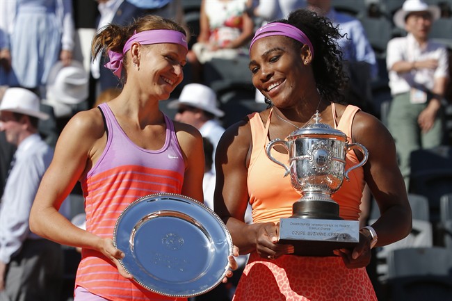Serena Williams beats Safarova in French Open, 20th Grand Slam title | iNFOnews.ca CP33379605