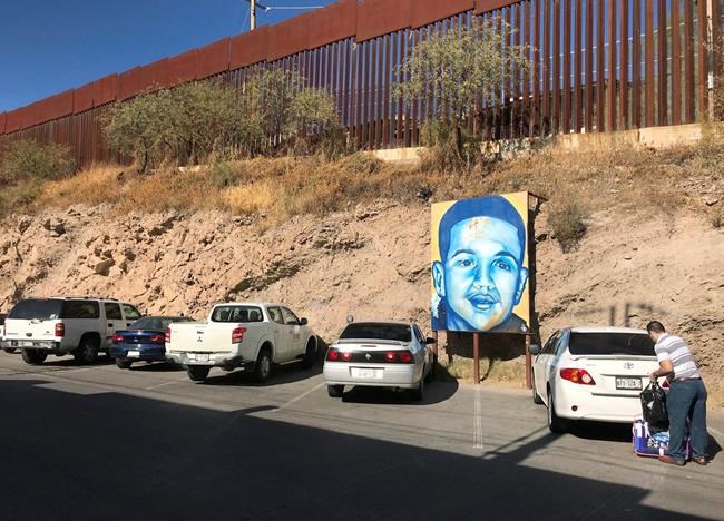 The Latest: Jury in border killing ends day of deliberations | iNFOnews.ca