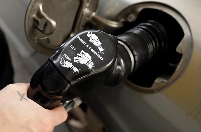 New Oregon law says motorists can pump their gas - sometimes | iNFOnews.ca