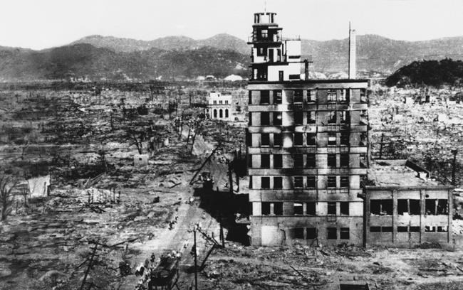 US museum stalls Hiroshima exhibit over nuke weapon ban push | iNFOnews.ca US museum stalls Hiroshima exhibit over nuke weapon ban push | iNFOnews.ca