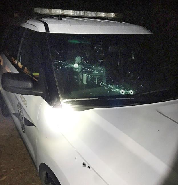 Authorities search vineyards for 2 who shot at trooper | iNFOnews.ca Authorities search vineyards for 2 who shot at trooper | iNFOnews.ca