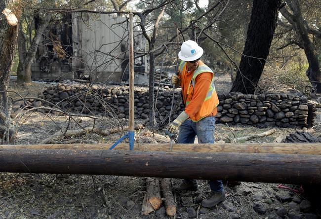 Sheriff: Wildfires point to usefulness of old technology | iNFOnews.ca