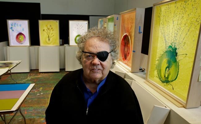 Judge boots lawyer for former Dale Chihuly worker off case | iNFOnews.ca