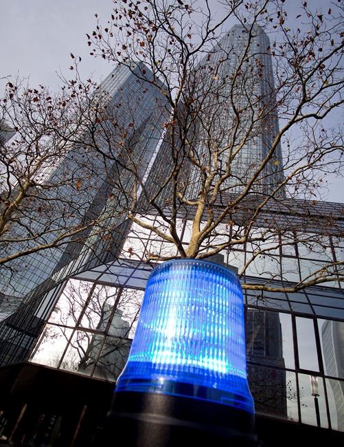 Search of Deutsche Bank offices continues in German probe | iNFOnews.ca