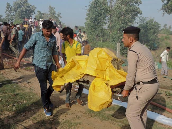 Blast at Indian fireworks factory triggers deadly blaze | iNFOnews.ca