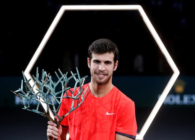 Khachanov stuns Djokovic to win his 1st Paris Masters title | iNFOnews.ca