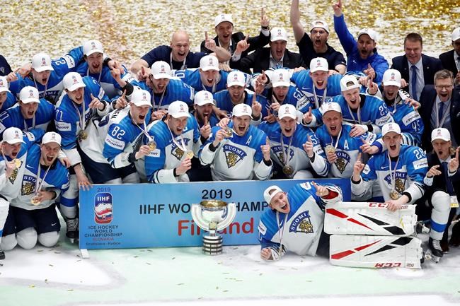 Finland defeats Canada for gold medal at hockey world championship | iNFOnews.ca CP1943790074