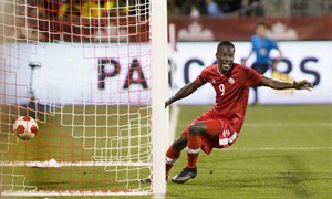 Canadian men end 16-game winless soccer streak with 3-1 win over Jamaica | iNFOnews.ca CP29827929