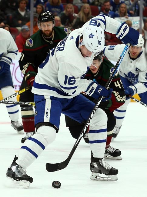 Coyotes knock off Maple Leafs 2-0 in Matthews' return | iNFOnews.ca