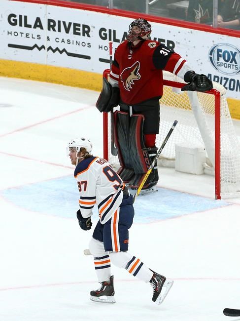 McDavid scores twice as Oilers top Coyotes 3-1 to stop skid | iNFOnews.ca