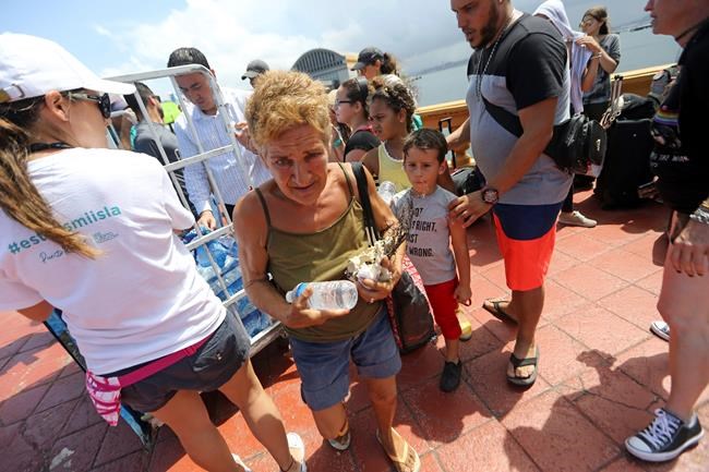 Crowds jam Puerto Rico dock hoping for place on cruise ship | iNFOnews.ca