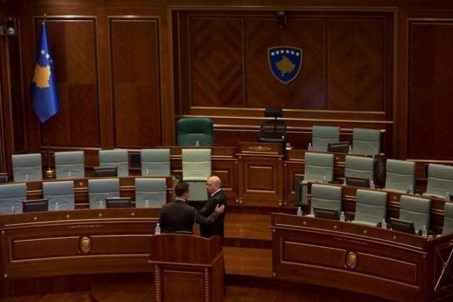 Kosovo government loses no-confidence vote, coalition fails | iNFOnews.ca CP319678544