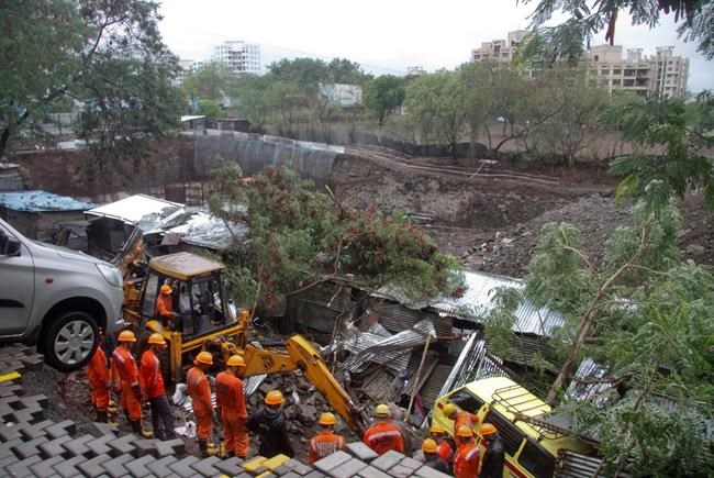 Wall collapses on huts in western India, killing 16 | iNFOnews.ca