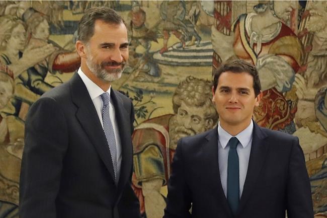 Spain: Rajoy accepts king's call to form overdue government | iNFOnews.ca