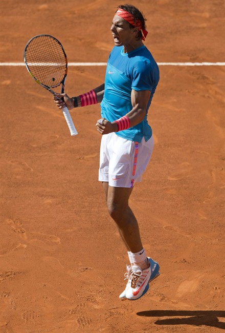 Canadian Raonic bounced from Madrid Open by Murray; has pinched nerve in foot | iNFOnews.ca