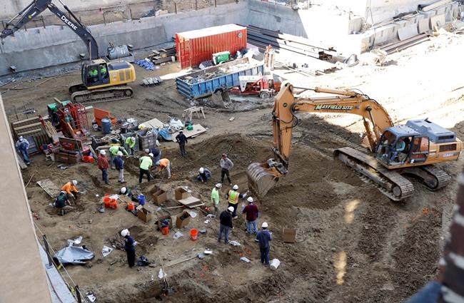 Construction unearths centuries-old coffins in Philadelphia | iNFOnews.ca Construction unearths centuries-old coffins in Philadelphia | iNFOnews.ca