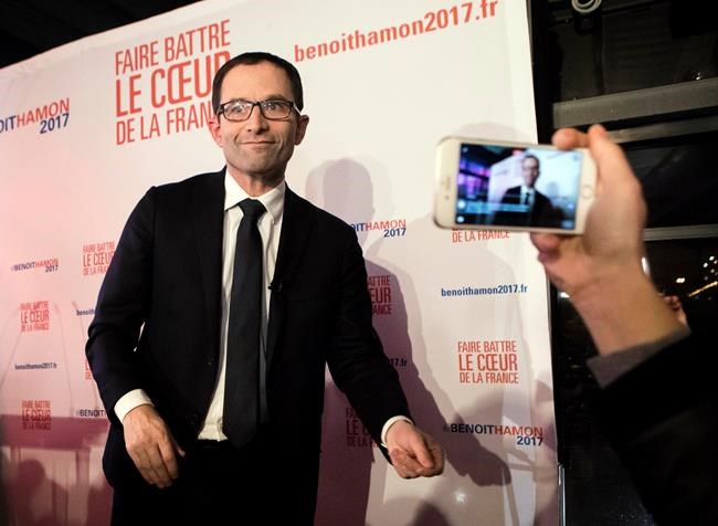 Socialist utopia a hard sell as France swings right | iNFOnews.ca CP1699048085