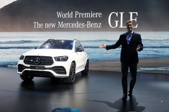 Hot metal: Electrics, SUVs and supercars mingle in Paris | iNFOnews.ca