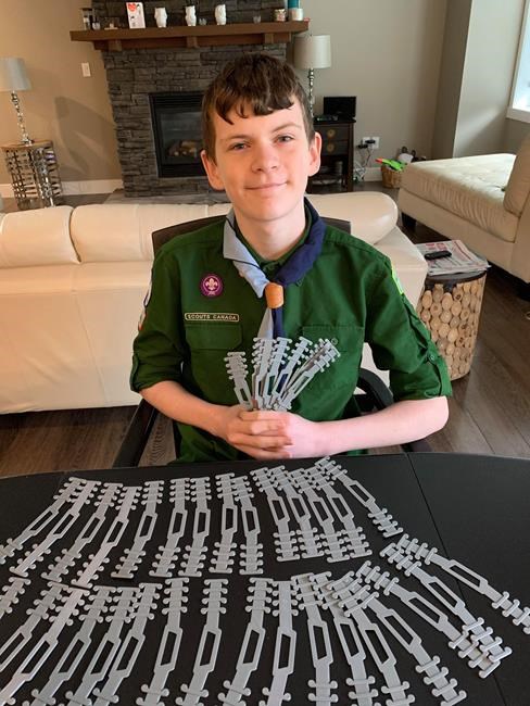 Maple Ridge, B.C., Boy Scout printing 'ear gears' for COVID-19 masks | iNFOnews.ca