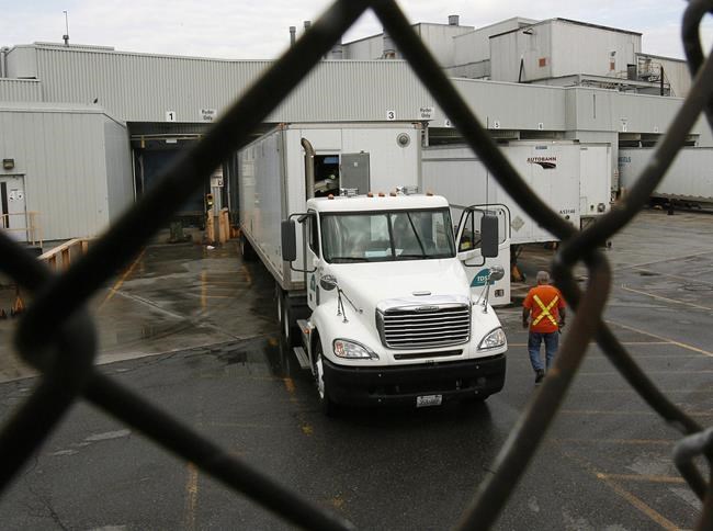 As pandemic spreads, a wave of executive teams announce pay cuts | iNFOnews.ca