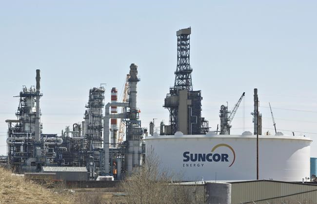 Suncor cuts $1.5 billion from budget to cope with low oil prices, virus impact | iNFOnews.ca