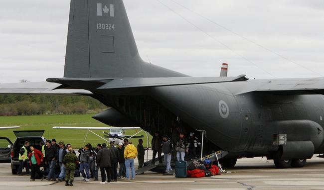 Kashechewan residents return from the land as flooding risk is downgraded | iNFOnews.ca