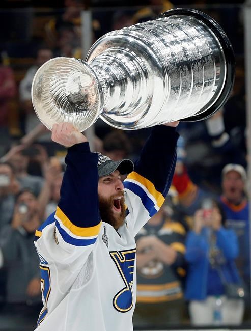 Canadians seem OK with possibly being benched as playoff venue: survey | iNFOnews.ca