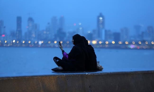 India's Parliament OKs ending instant divorce for Muslims | iNFOnews.ca