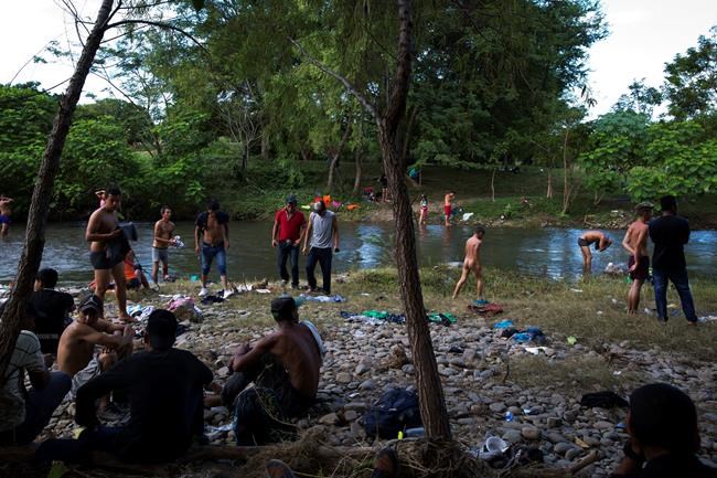 Migrant caravan rests; 2nd group seeks entry into Mexico | iNFOnews.ca Migrant caravan rests; 2nd group seeks entry into Mexico | iNFOnews.ca