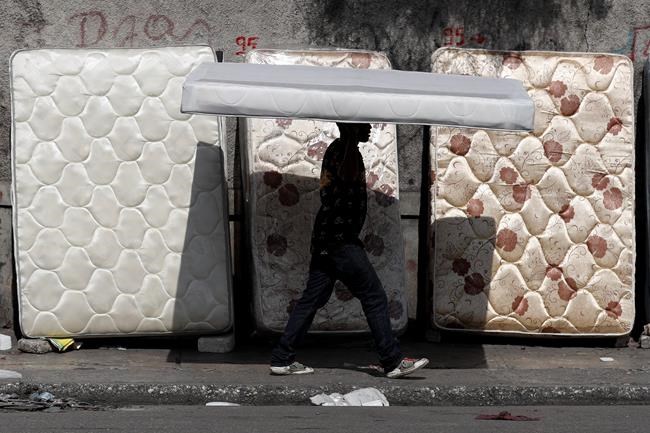 Deadly protests squeeze Haitians in shrinking economy | iNFOnews.ca