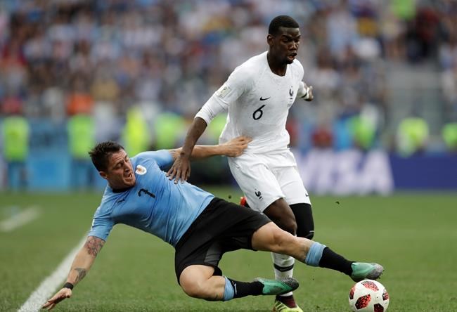 France reaches World Cup semifinals, beats Uruguay 2-0 | iNFOnews.ca