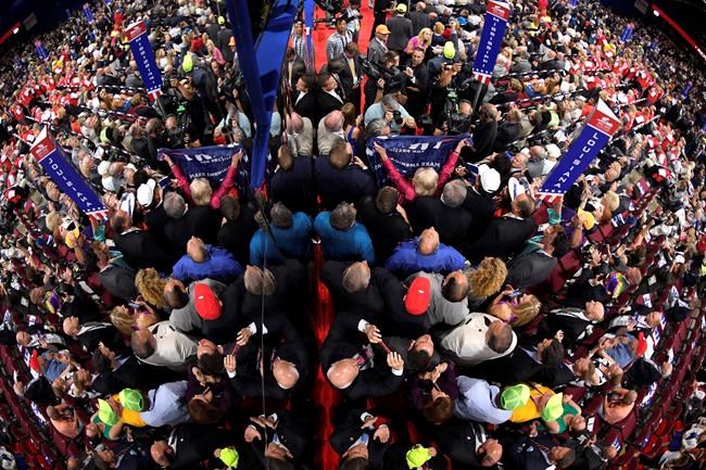 In Cleveland, sea of white reflects GOP's math problem | iNFOnews.ca