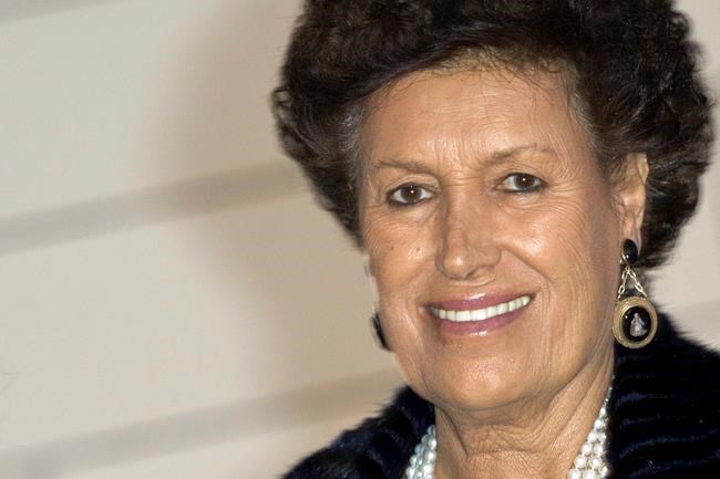 Carla Fendi, philanthropist and fashion force, dies at 79 | iNFOnews.ca