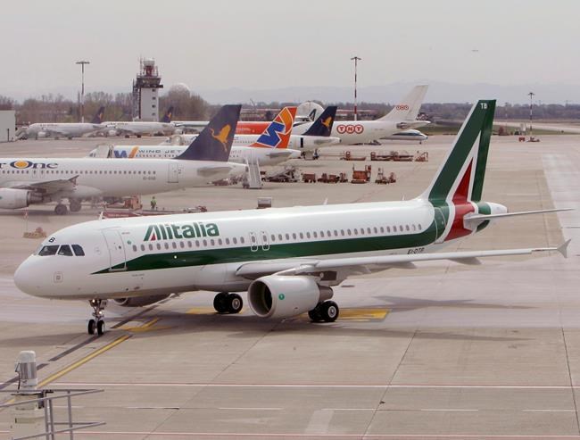 Italy loans Alitalia $650 million as it seeks a new buyer | iNFOnews.ca CP500616152