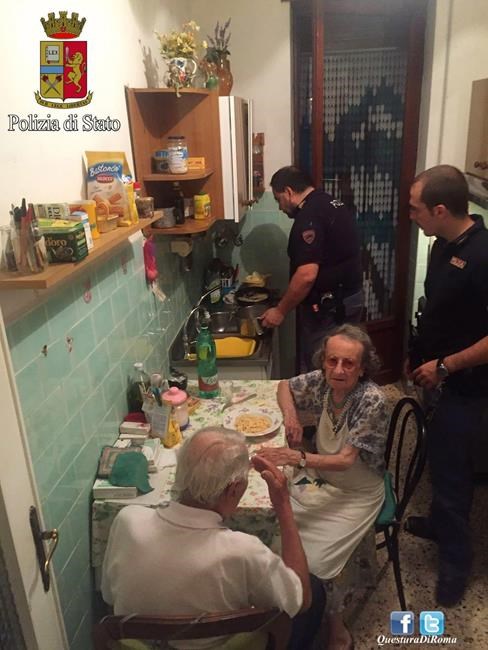 Rome police 'rescue' elderly couple with 2 plates of pasta | iNFOnews.ca Rome police 'rescue' elderly couple with 2 plates of pasta | iNFOnews.ca