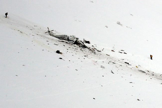 All 6 dead in helicopter crash in central Italy | iNFOnews.ca All 6 dead in helicopter crash in central Italy | iNFOnews.ca