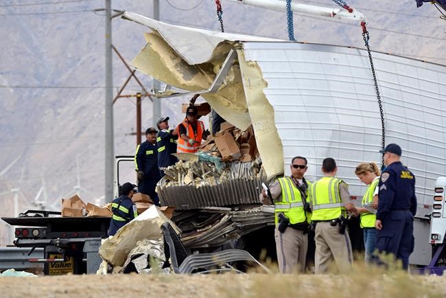 The Latest: Bus in fatal wreck had tires out of compliance | iNFOnews.ca