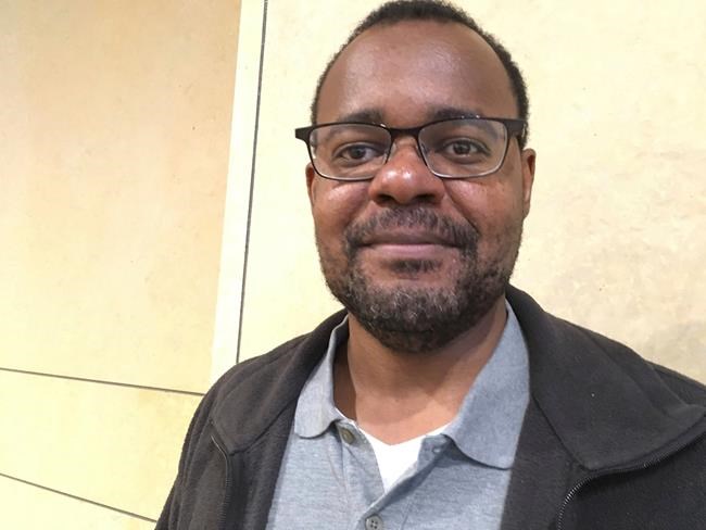 In Minnesota, Franken feels heat - but no broad call to quit | iNFOnews.ca