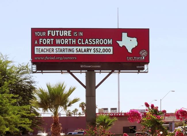 Texas district using billboards to poach Phoenix teachers | iNFOnews.ca
