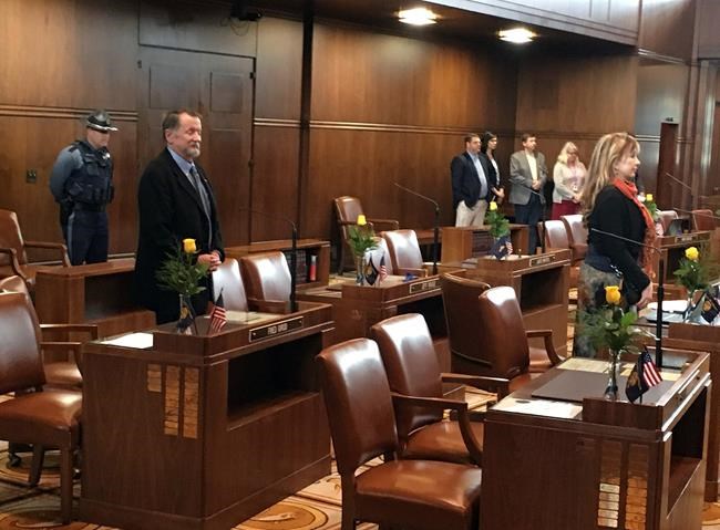 Oregon lawmaker resigning amid groping allegations | iNFOnews.ca CP1860554064