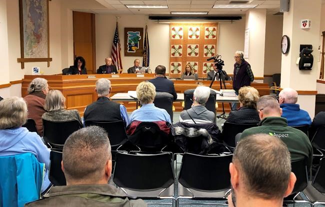 Facebook cable plan hits resistance in Oregon coastal town | iNFOnews.ca