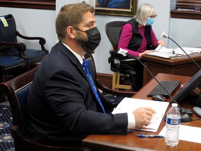 Questions loom with Alaska COVID-19 declaration set to end | iNFOnews.ca Questions loom with Alaska COVID-19 declaration set to end | iNFOnews.ca