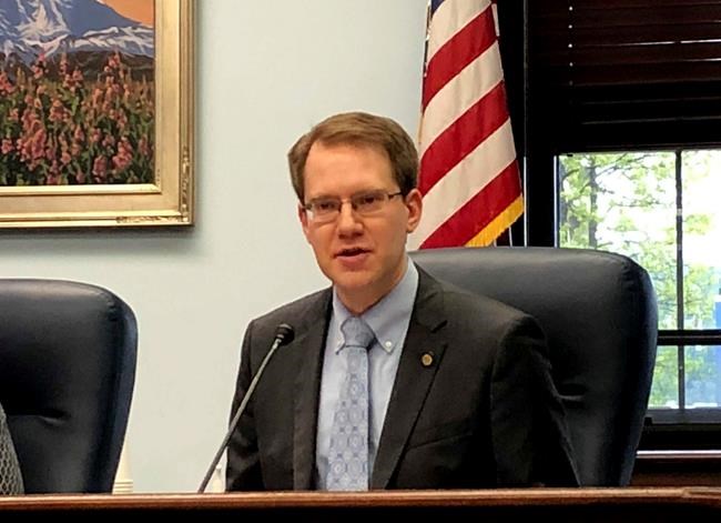 Alaska seeks to boost gun background check system reporting | iNFOnews.ca CP1125896732