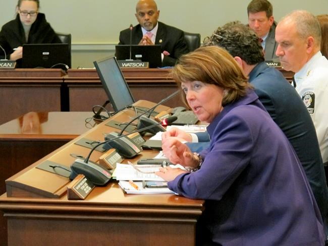 New Maryland gun law used in 5 cases involving schools | iNFOnews.ca