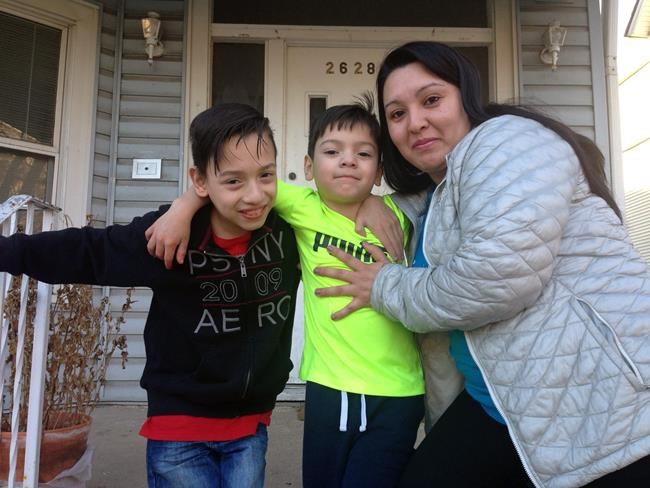 Chicago schools take a stand on immigration enforcement | iNFOnews.ca