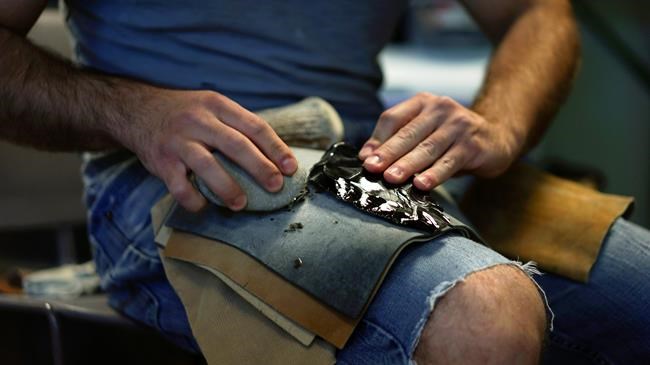 Re-creating old weapons for new discoveries of human history | iNFOnews.ca Re-creating old weapons for new discoveries of human history | iNFOnews.ca